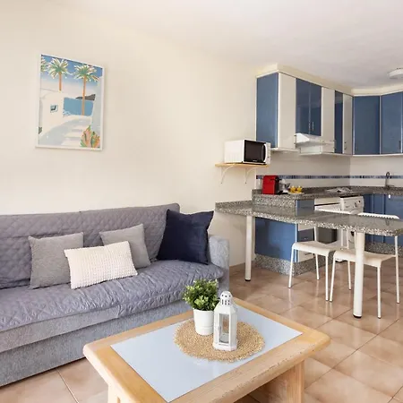 Home2book Charming Castle Harbour Cristianos דירה *