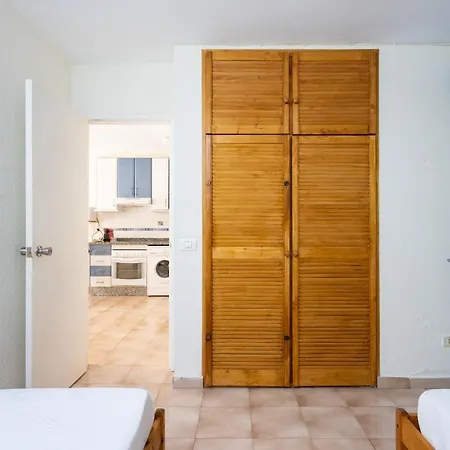 Апартаменты Home2book Charming Castle Harbour Cristianos Лос Кристианос