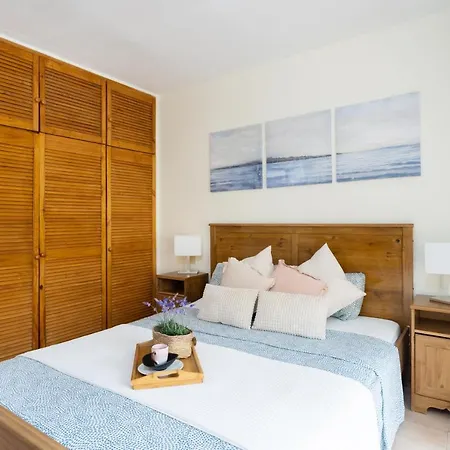 Апартаменты Home2book Charming Castle Harbour Cristianos Лос Кристианос